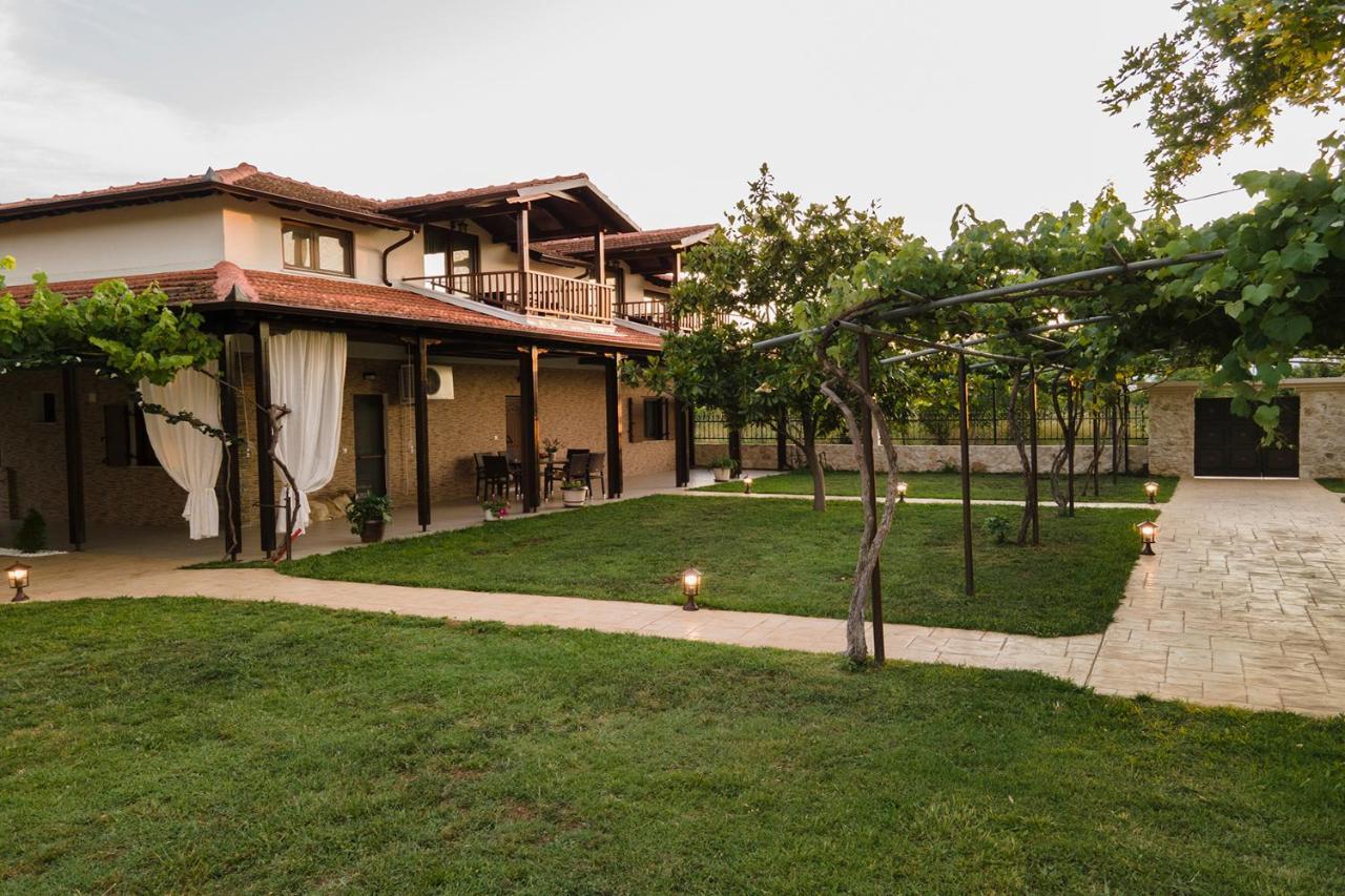 Villa La Varik 1 Litóchoron Esterno foto
